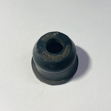 G-2140 Пыльник шаровой опоры, низ армирован, 13,5*32*26мм.