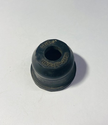 G-2140 Пыльник шаровой опоры, низ армирован, 13,5*32*26мм.